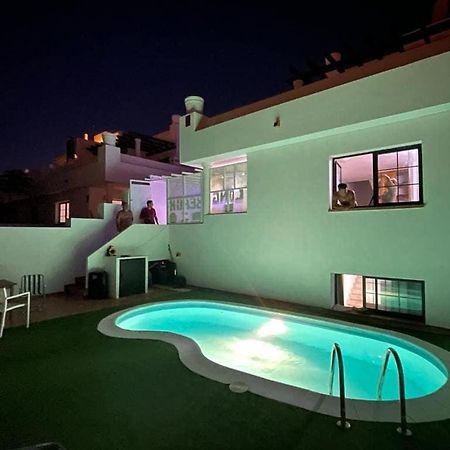 Long Beach Surf House Corralejo Ngoại thất bức ảnh