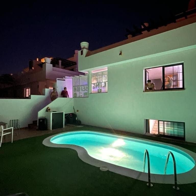 Long Beach Surf House Corralejo Ngoại thất bức ảnh